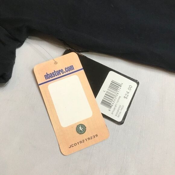 NBA Trailblazers Unk Officially Licensed T-Shirt Youth size Large - Picture 3 of 5